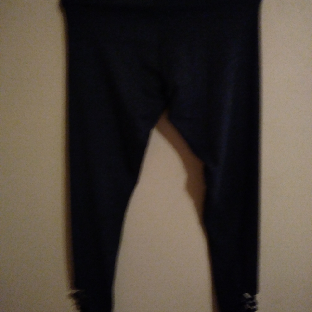 Cut out sports bra on side and cut out bottom legg